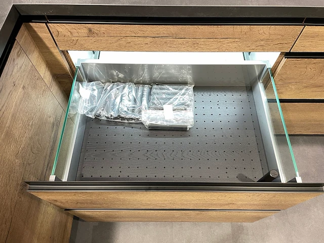 Nobilia - showroomkeuken - afbeelding 24 van  53