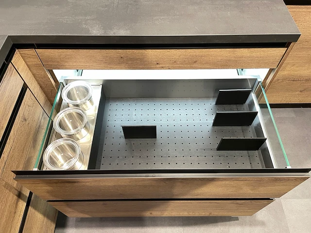Nobilia - showroomkeuken - afbeelding 35 van  53