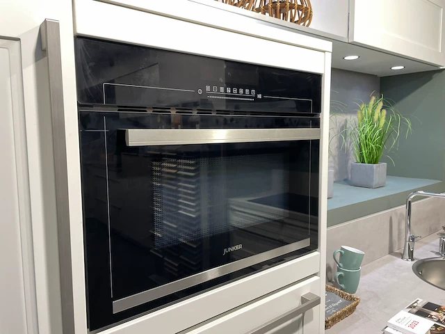 Nobilia - showroomkeuken - afbeelding 3 van  33