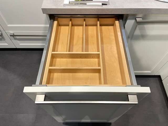 Nobilia - showroomkeuken - afbeelding 8 van  33