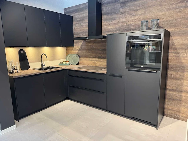 Nobilia - showroomkeuken - afbeelding 2 van  38