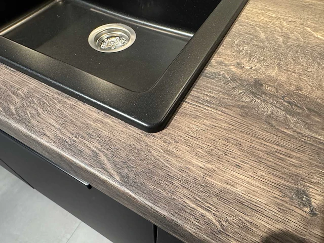 Nobilia - showroomkeuken - afbeelding 33 van  38