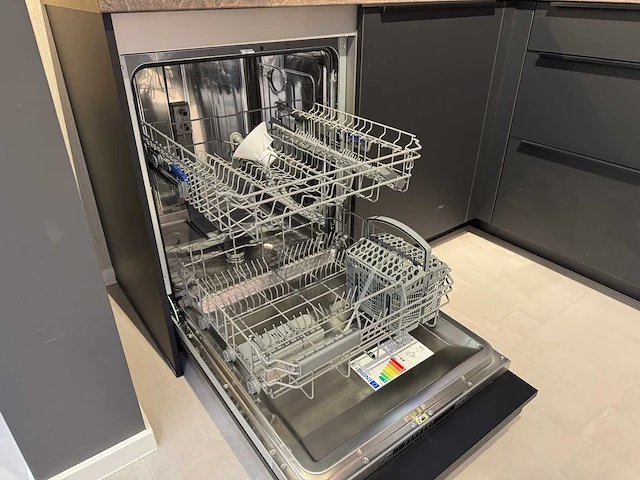 Nobilia - showroomkeuken - afbeelding 6 van  38