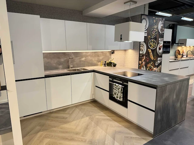 Nobilia - showroomkeuken - afbeelding 1 van  48