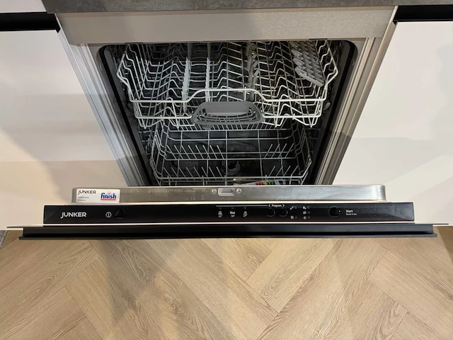 Nobilia - showroomkeuken - afbeelding 7 van  48
