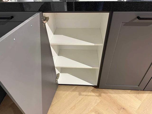 Nobilia - showroomkeuken - afbeelding 51 van  52