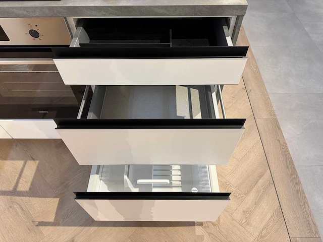 Nobilia - showroomkeuken - afbeelding 21 van  53
