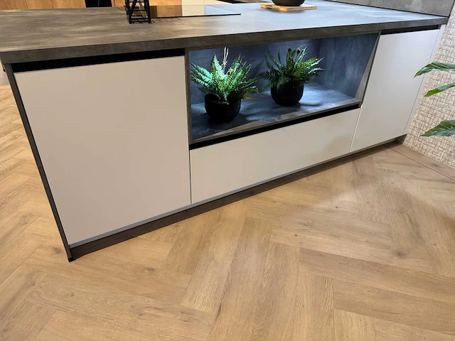Nobilia - showroomkeuken - afbeelding 26 van  53