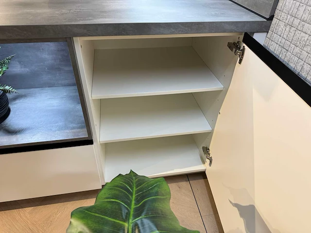 Nobilia - showroomkeuken - afbeelding 30 van  53