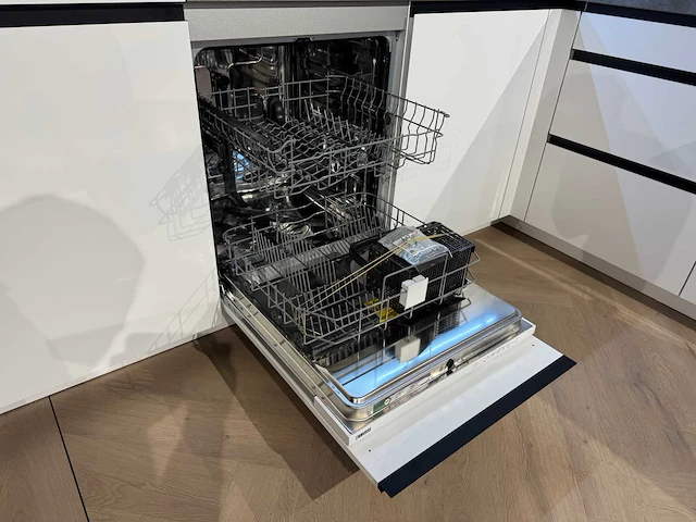 Nobilia - showroomkeuken - afbeelding 52 van  53