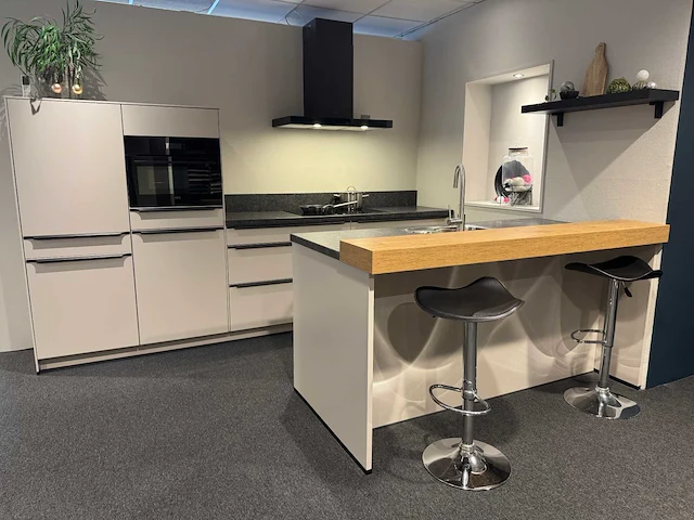 Nobilia - showroomkeukenc - afbeelding 12 van  41