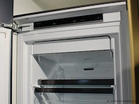 Nobilia - siemens eilandkeuken met apparaten- en kastenwand - afbeelding 2 van  54