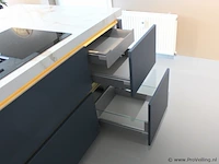 Nobilia - siemens eilandkeuken met apparaten- en kastenwand - afbeelding 25 van  54