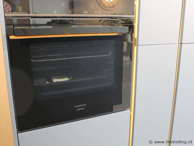 Nobilia - siemens eilandkeuken met apparaten- en kastenwand - afbeelding 36 van  54
