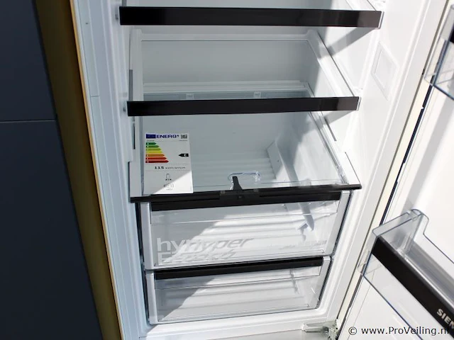 Nobilia - siemens eilandkeuken met apparaten- en kastenwand - afbeelding 47 van  54