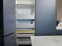 Nobilia - siemens eilandkeuken met apparaten- en kastenwand - afbeelding 51 van  54