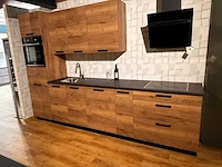 Nobilia - structura decor eiken havanna - keuken opstelling - afbeelding 12 van  23