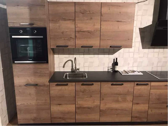 Nobilia - structura decor eiken havanna - keuken opstelling - afbeelding 19 van  23