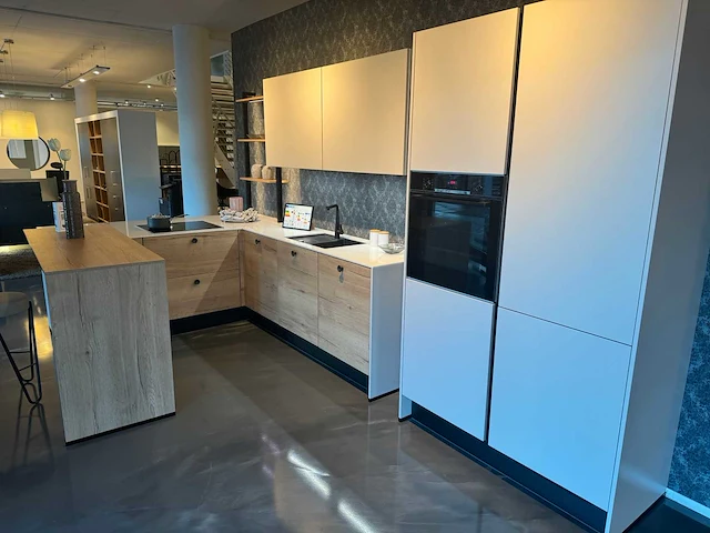 Nobilia - xeno - showroomkeuken - afbeelding 23 van  32