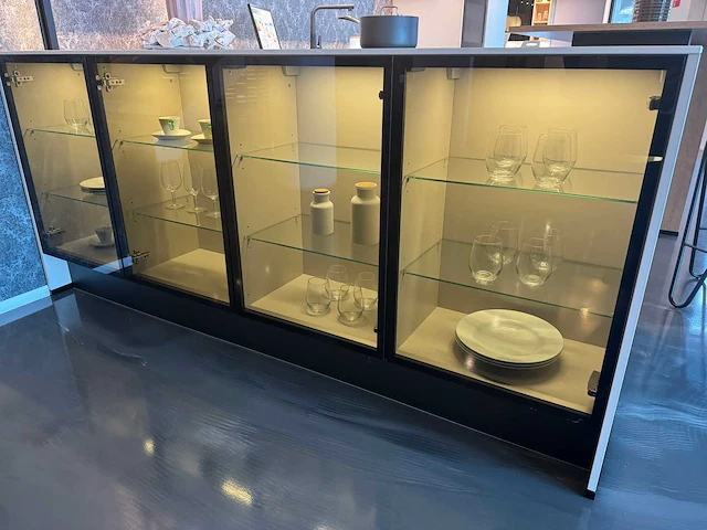 Nobilia - xeno - showroomkeuken - afbeelding 29 van  32