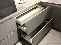 Nobilia -bosch hoek/eilandkeuken met apparatenwand - afbeelding 11 van  52