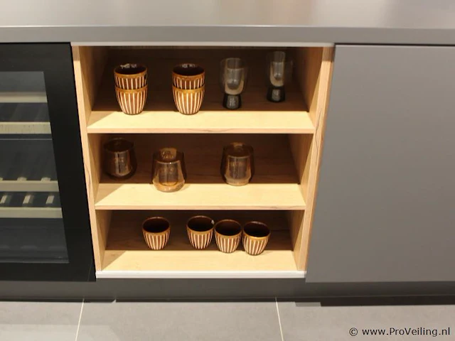 Nobilia -bosch hoek/eilandkeuken met apparatenwand - afbeelding 52 van  52