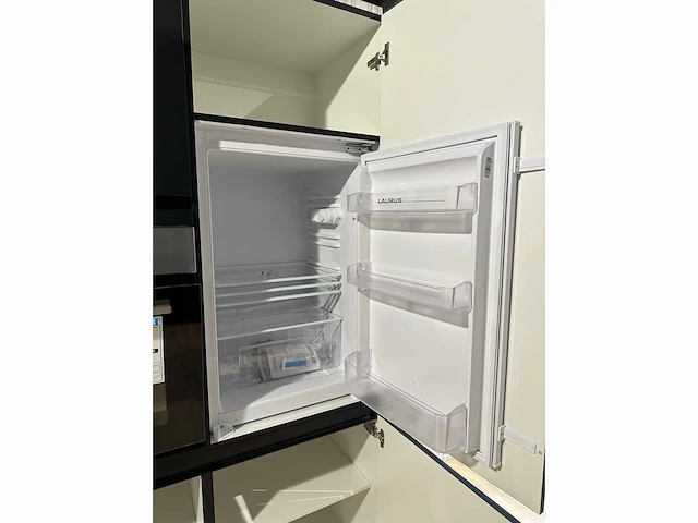 Nobilia decor eiken havanna rechte keuken - afbeelding 7 van  23