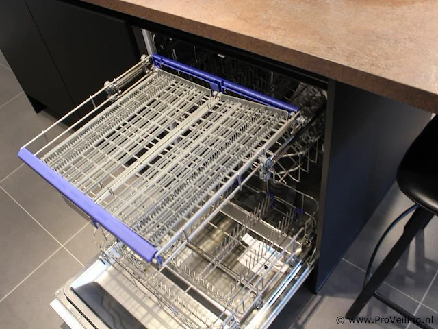 Nobilia eiland keuken met apparatenwand tortona - afbeelding 9 van  52