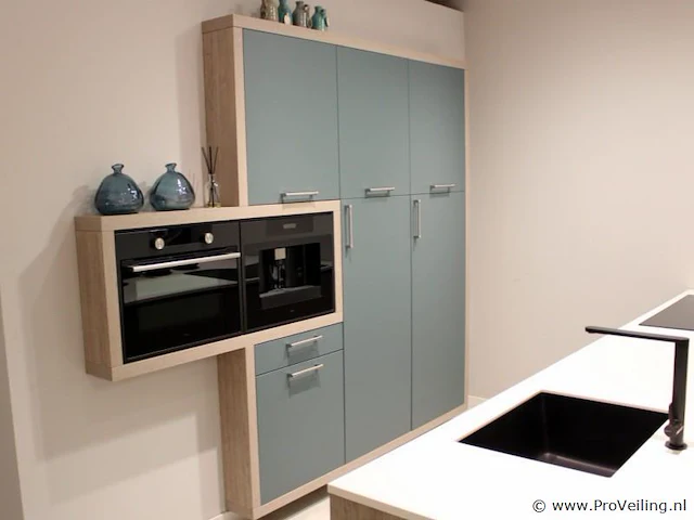 Nobilia eiland keuken met apparatenwand - afbeelding 9 van  28