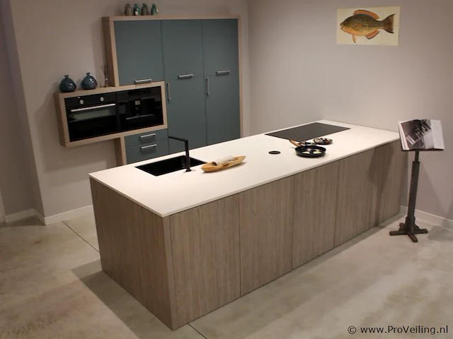Nobilia eiland keuken met apparatenwand - afbeelding 1 van  28