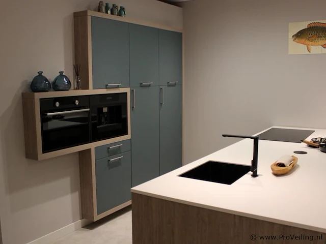 Nobilia eiland keuken met apparatenwand - afbeelding 12 van  28