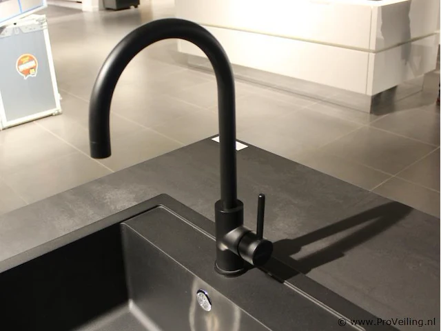 Nobilia eilandkeuken met apparatenwand lido - afbeelding 8 van  44