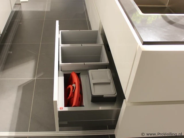 Nobilia eilandkeuken met apparatenwand sensea - afbeelding 8 van  40