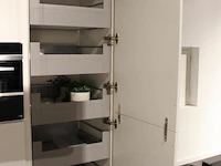 Nobilia eilandkeuken met apparatenwand sensea - afbeelding 30 van  40