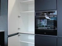 Nobilia eilandkeuken met apparatenwand touch - afbeelding 33 van  48