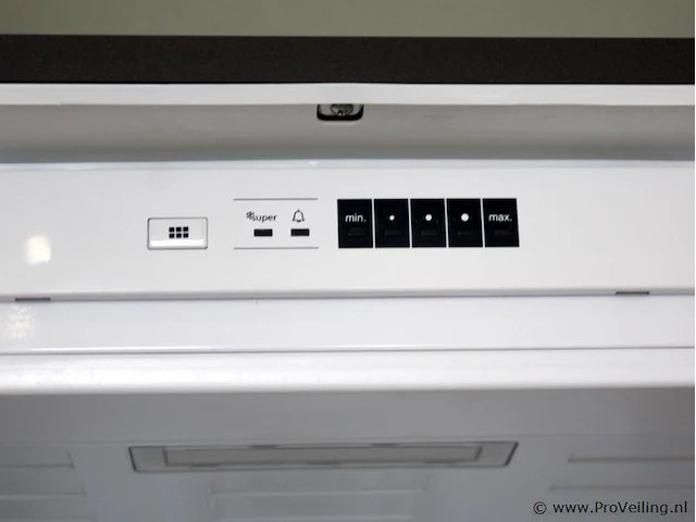 Nobilia eilandkeuken met apparatenwand touch - afbeelding 40 van  48