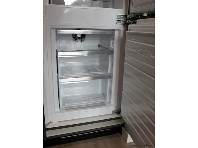 Nobilia eilandkeuken met apparatenwand touch - afbeelding 41 van  48