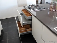 Nobilia eilandkeuken met apparatenwand - afbeelding 35 van  39