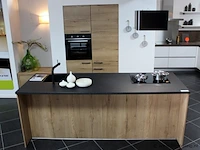 Nobilia eilandkeuken met apparatenwand