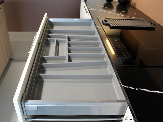 Nobilia eilandkeuken met kookwand senso - riva - afbeelding 4 van  49