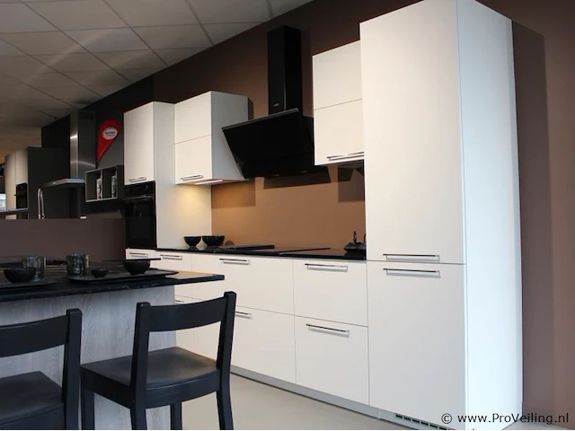Nobilia eilandkeuken met kookwand senso - riva - afbeelding 34 van  49