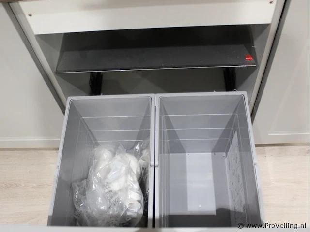 Nobilia hoekkeuken cascade - afbeelding 13 van  38