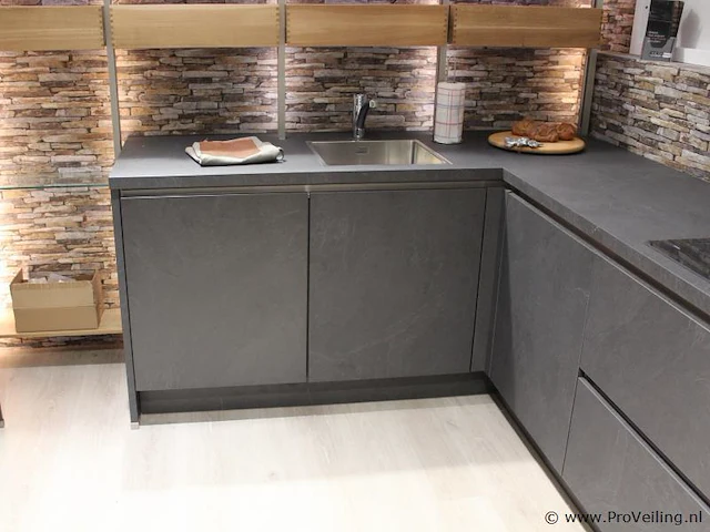 Nobilia hoekkeuken met apparatenwand 566 stone art - afbeelding 11 van  41
