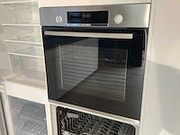Nobilia inline mat lak wit showroom opstelling - afbeelding 14 van  30