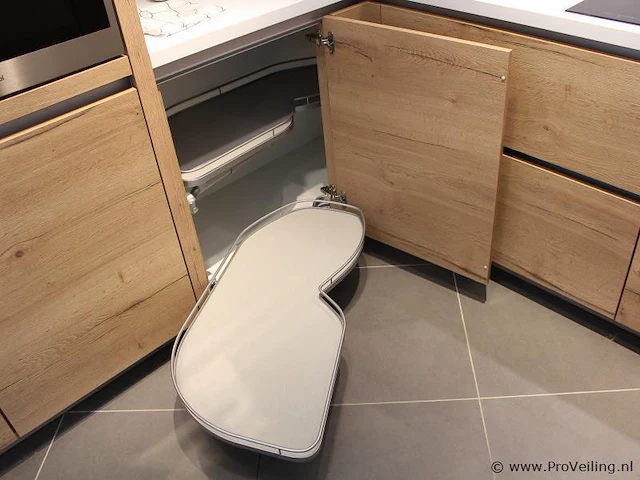 Nobilia keuken met apparatenwand structura - afbeelding 5 van  35