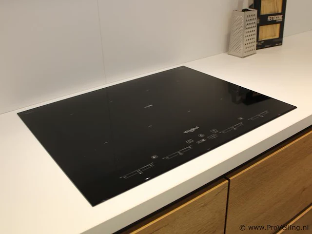 Nobilia keuken met apparatenwand structura - afbeelding 14 van  35