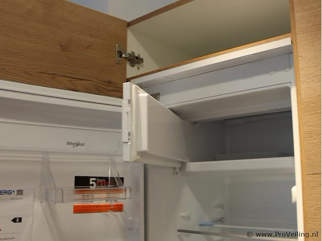 Nobilia keuken met apparatenwand structura - afbeelding 34 van  35