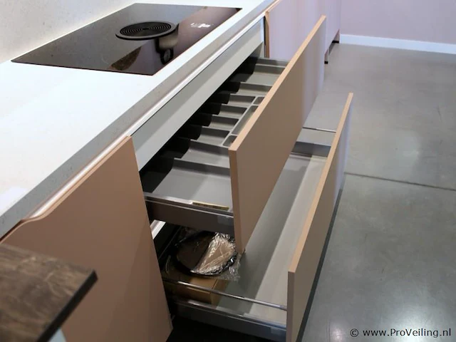 Nobilia rechte keuken designlux - afbeelding 24 van  29