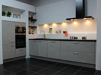Nobilia rechte keuken met apparatenwand - afbeelding 12 van  37