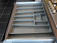 Nobilia rechte keuken met apparatenwand - afbeelding 8 van  32